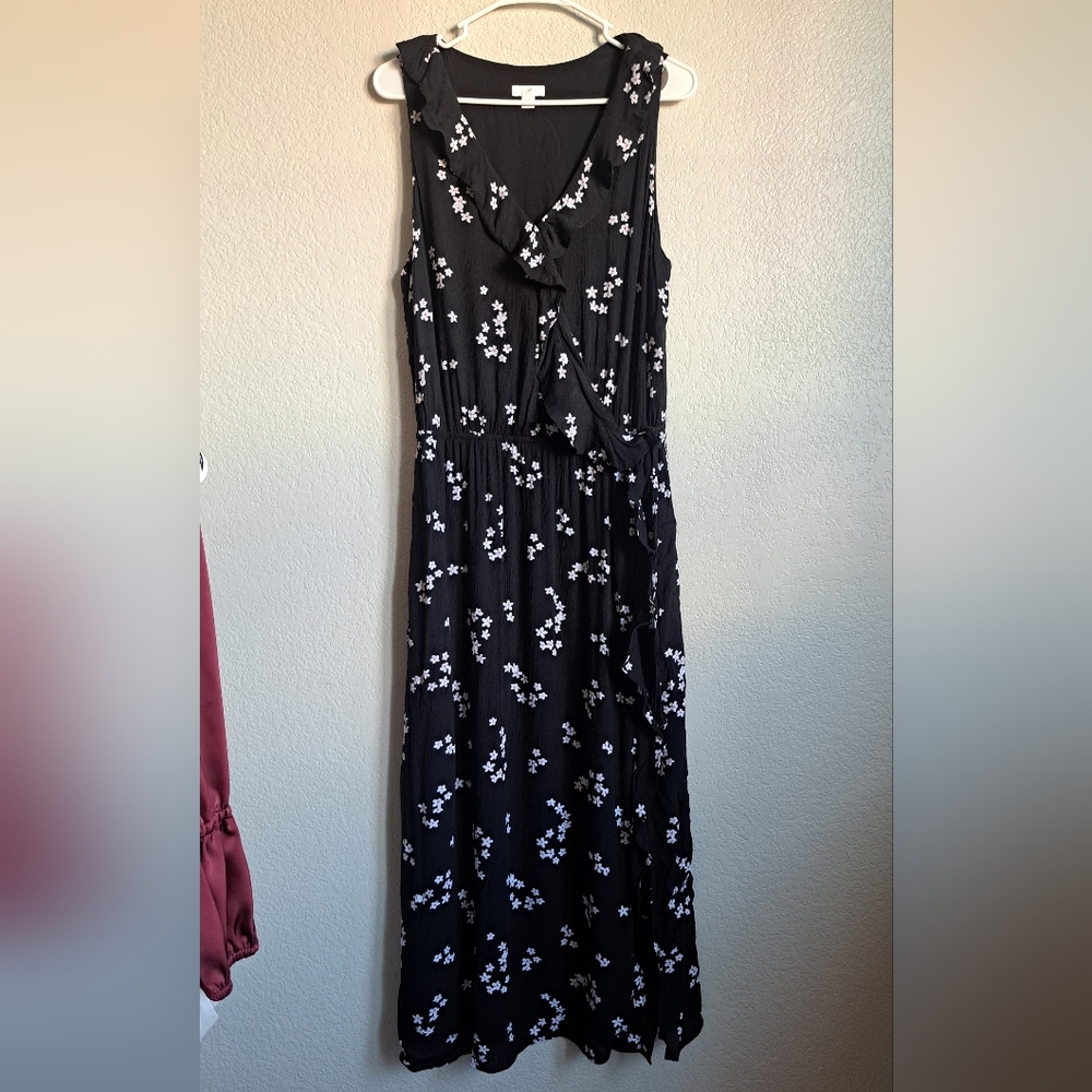 J.Jill Black Floral Daisy Print Faux Wrap Ruffle Maxi Dress Size Medium